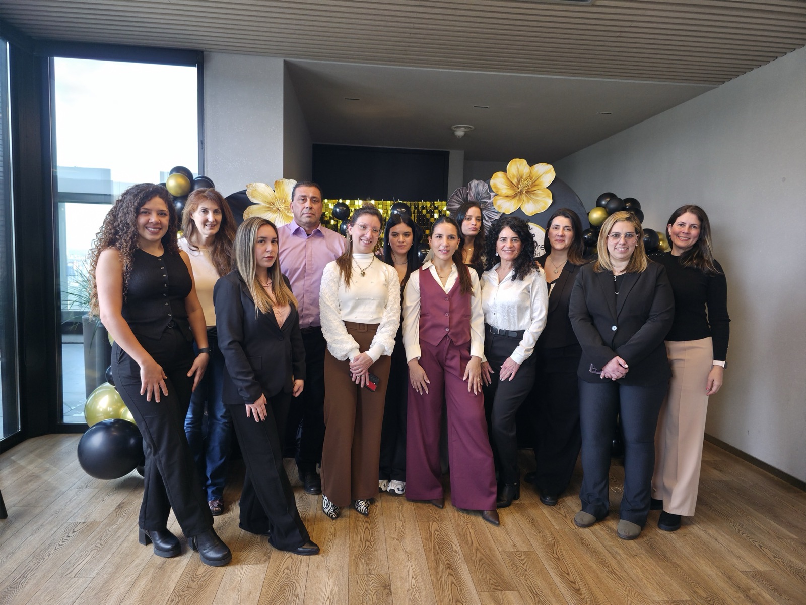Foto grupal del mastermind presencial de Clara Pérez